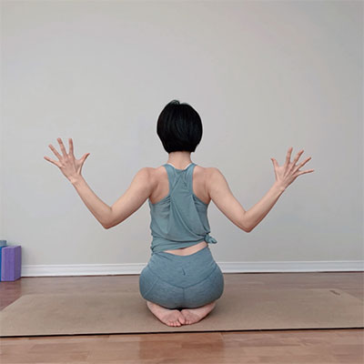 yoga_1005_05.jpg