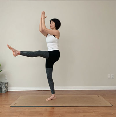 yoga_1007_04.jpg