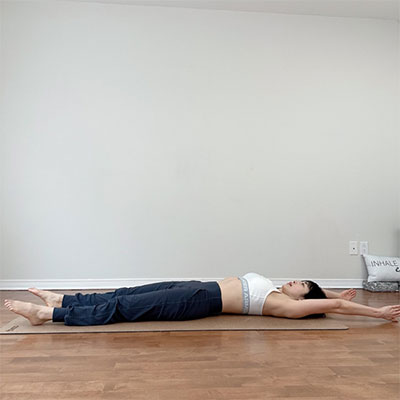 yoga_1015_01.jpg