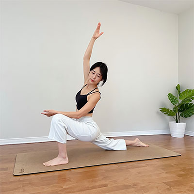 yoga_1039_01.jpg