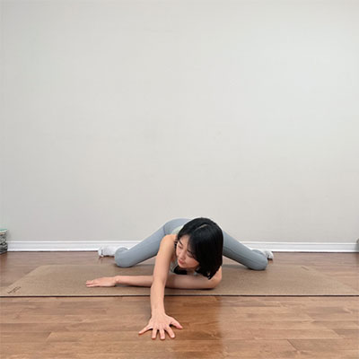 yoga_1046_03.jpg