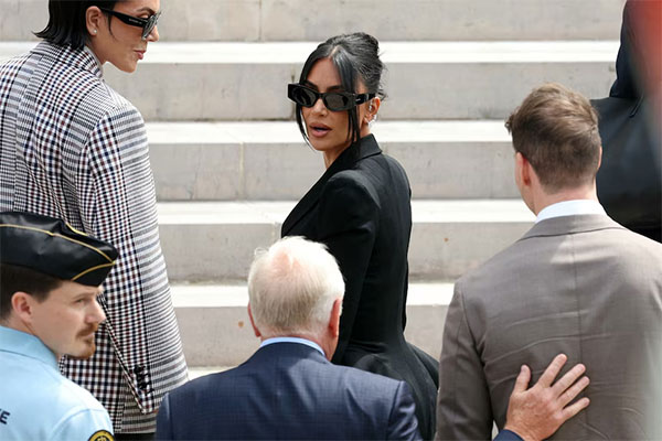 Kim-Kardashian_01.jpg